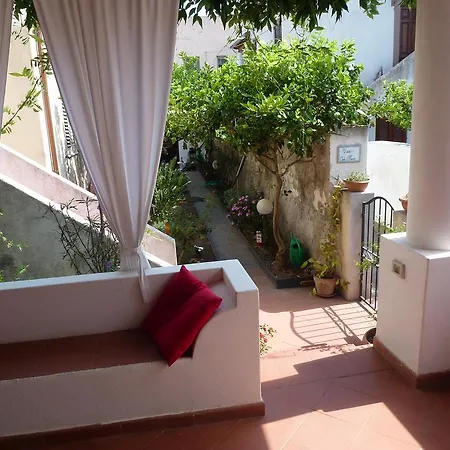 Casa Michelina Apartman Lipari