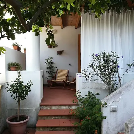 Casa Michelina * ליפארי